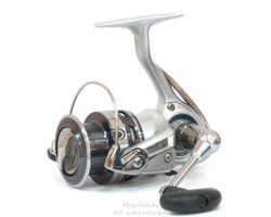 bezynercionnye-katushki-daiwa-laguna-e-3000a