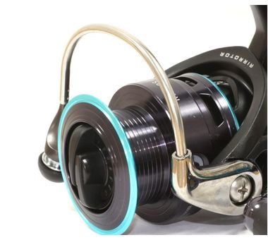 Катушка Daiwa  Катушка Revros E 2000A 2