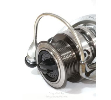 Безынерционная катушка Daiwa Exceler 1500 HA 3